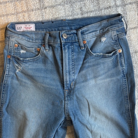 GAP Women’s Vintage Slim High Rise Straight Blue Jeans with Distressed Details - Picture 3 of 12
